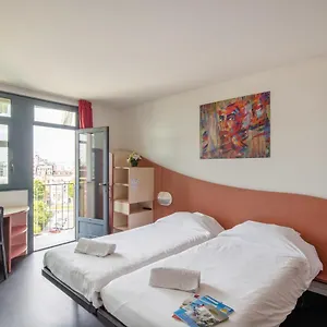 ** Hotel Cis Maurice Ravel Frankreich
